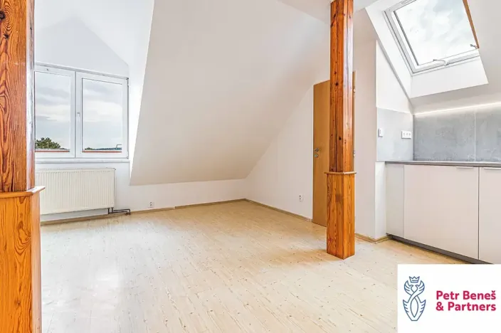 Pronájem bytu 2+kk, Rakovník, nábř. T. G. Masaryka, 59 m2