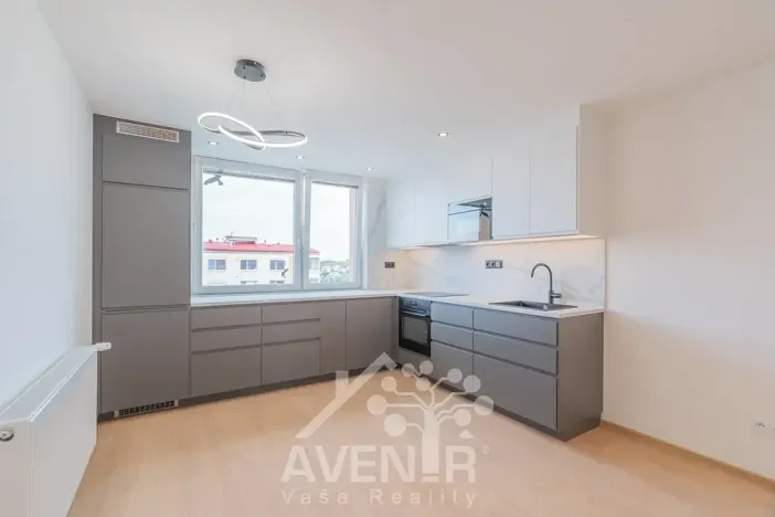 Prodej bytu 4+kk, Napajedla, Nábřeží, 72 m2