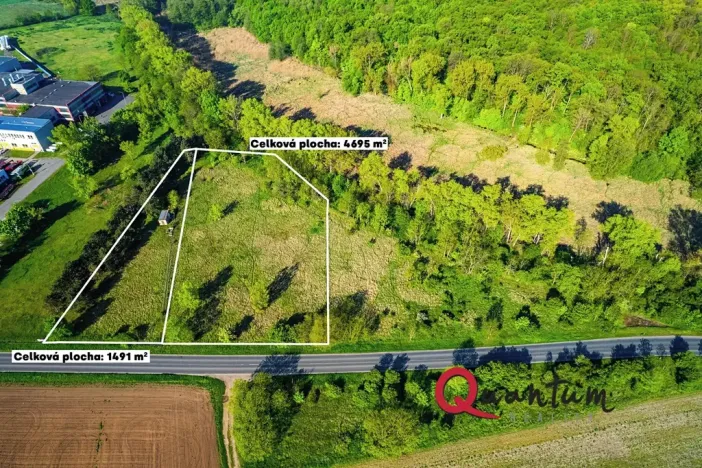 Prodej komerčního pozemku, Tišice, Mělnická, 6186 m2