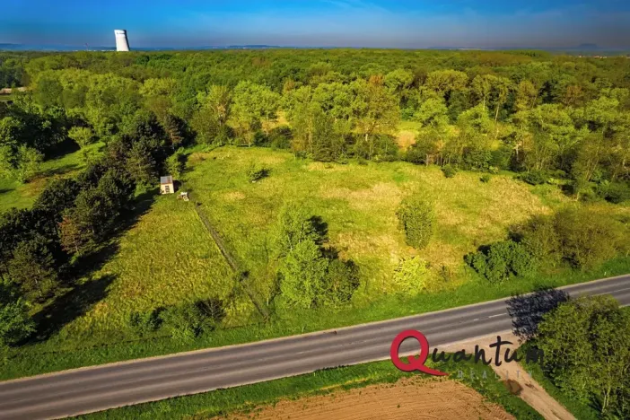 Prodej komerčního pozemku, Tišice, Mělnická, 6186 m2