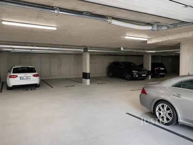 Prodej garážového stání, Libčice nad Vltavou, Pod Hliníkem, 13 m2