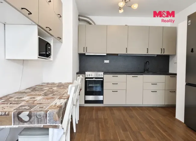 Pronájem bytu 2+kk, Praha, Rižská, 57 m2