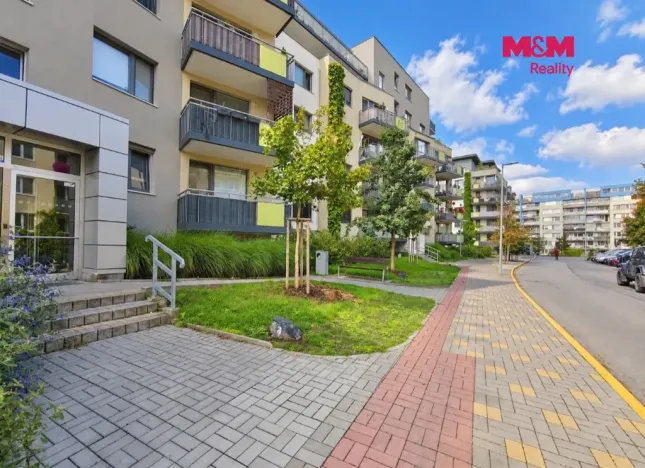 Pronájem bytu 2+kk, Praha, Rižská, 57 m2