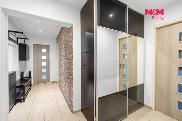 Prodej bytu 3+1, Beroun - Beroun-Město, Kpt. Jaroše, 71 m2