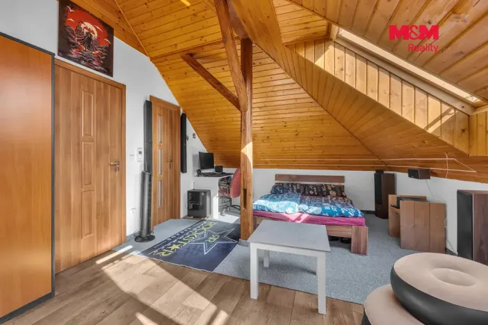 Prodej rodinného domu, Holice, Růžičkova, 150 m2