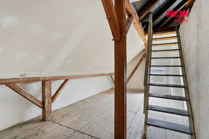 Prodej rodinného domu, Nové Město pod Smrkem, 5. května, 180 m2