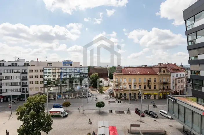 Pronájem bytu 2+kk, Pardubice, třída Míru, 53 m2