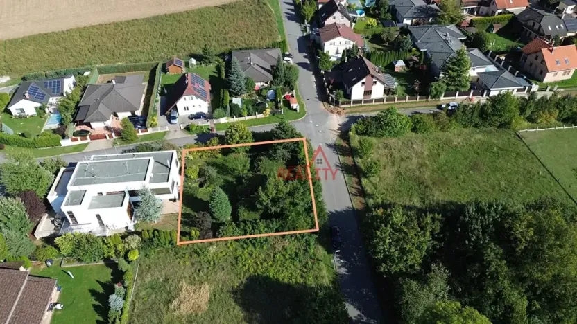 Prodej pozemku pro bydlení, Zlatníky-Hodkovice, Na Vrškách, 802 m2