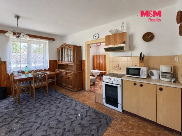 Prodej rodinného domu, Staré Sedliště - Labuť, 208 m2