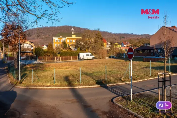 Prodej pozemku pro bydlení, Děčín - Děčín XXVII-Březiny, 1239 m2