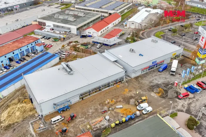 Pronájem výrobních prostor, Cheb, Karlova, 2200 m2