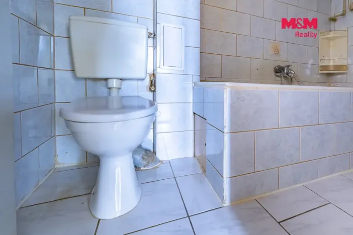 Prodej bytu 2+1, Aš, Nádražní, 73 m2