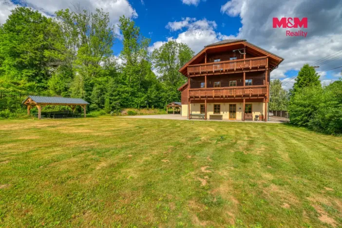 Prodej ubytování, Železná Ruda - Hojsova Stráž, 910 m2