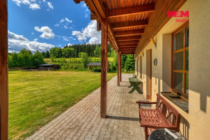 Prodej ubytování, Železná Ruda - Hojsova Stráž, 910 m2