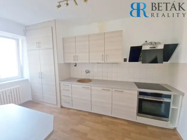 Prodej bytu 2+1, Přerov - Přerov I-Město, Fügnerova, 60 m2