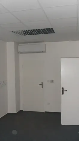 Pronájem kanceláře, Frýdek-Místek, 28. října, 1 m2