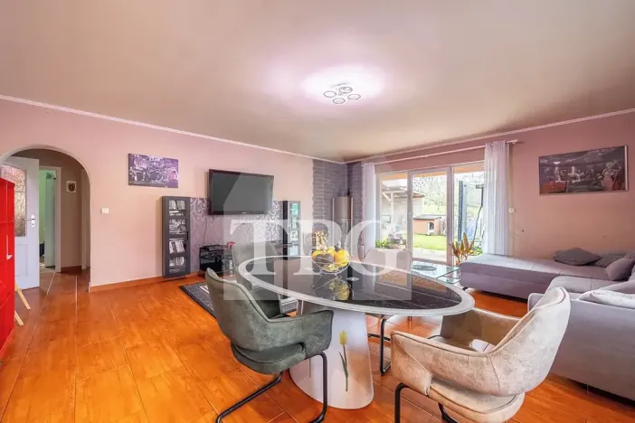 Prodej rodinného domu, Doubravčice, Pod vodárnou, 140 m2