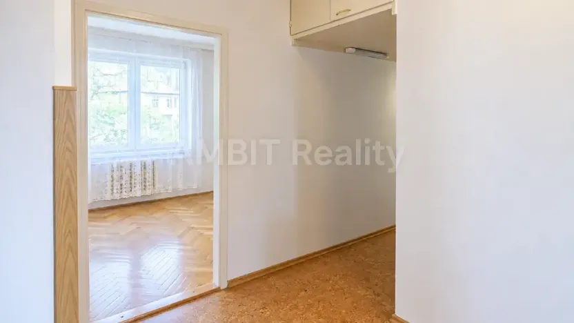 Pronájem bytu 3+1, Praha - Dejvice, Evropská, 86 m2