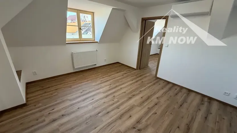Pronájem bytu 3+kk, Kroměříž, Velké náměstí, 80 m2