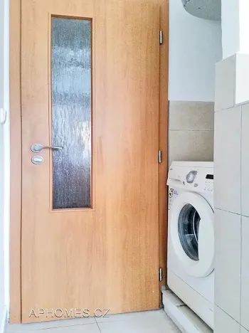 Pronájem bytu 1+1, Praha - Michle, Hanusova, 36 m2