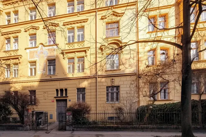 Pronájem bytu 2+1, Praha - Bubeneč, Čechova, 74 m2