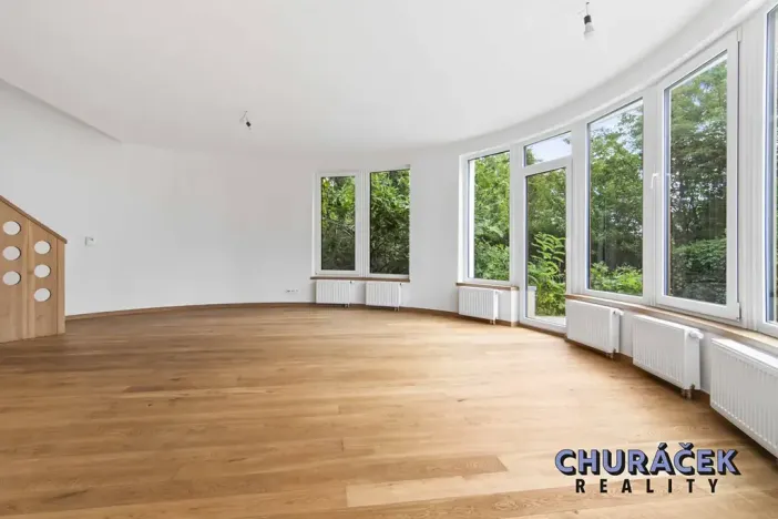 Prodej bytu 4+kk, Praha - Libeň, Nad Okrouhlíkem, 105 m2