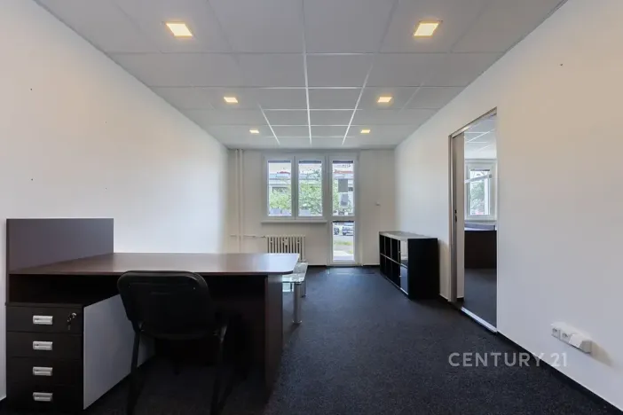 Prodej kanceláře, Most, Obránců míru, 68 m2