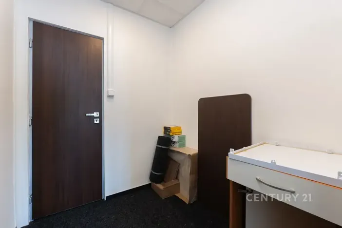 Prodej kanceláře, Most, Obránců míru, 68 m2