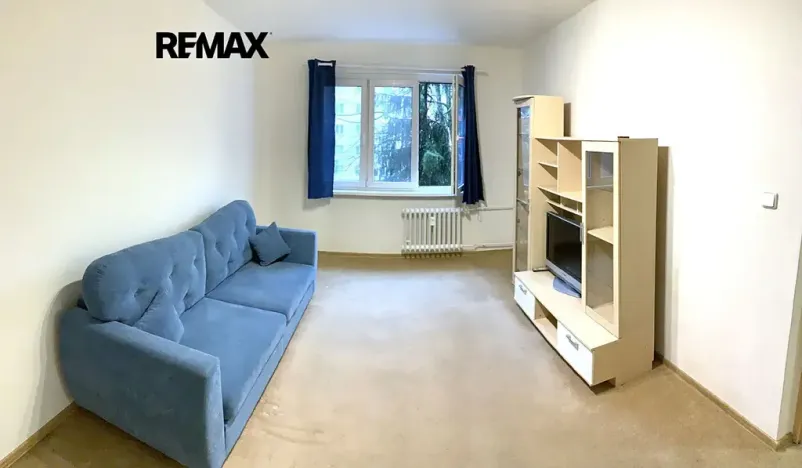 Pronájem bytu 1+1, Kladno, Finská, 43 m2