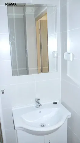 Pronájem bytu 1+1, Kladno, Finská, 43 m2