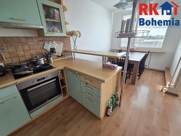 Pronájem bytu 3+1, Praha - Prosek, Vysočanská, 84 m2