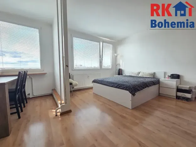Pronájem bytu 3+1, Praha - Prosek, Vysočanská, 84 m2