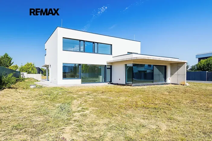 Prodej rodinného domu, Jesenice, Malebná, 206 m2