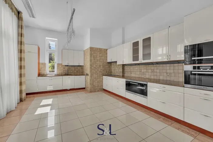 Prodej vily, Rumburk, Bezručova, 320 m2