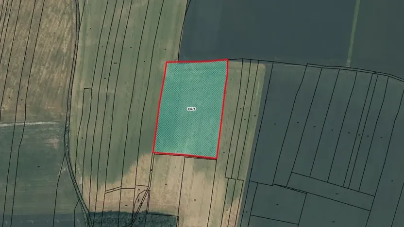 Prodej podílu pole, Budyně nad Ohří, 4368 m2