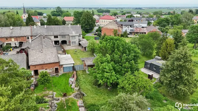 Prodej rodinného domu, Dubčany, 290 m2
