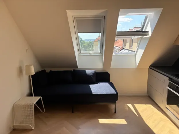 Pronájem bytu 2+kk, Praha - Libeň, U pošty, 39 m2