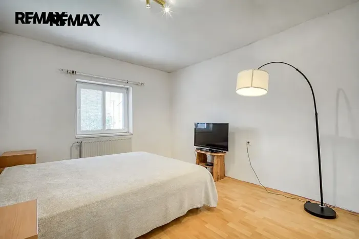 Prodej rodinného domu, Hrob, 158 m2
