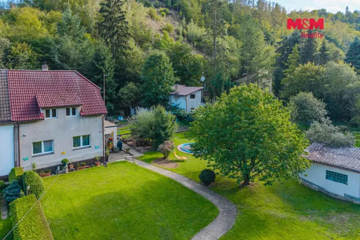 Prodej rodinného domu, Měchenice, V Luhu, 131 m2