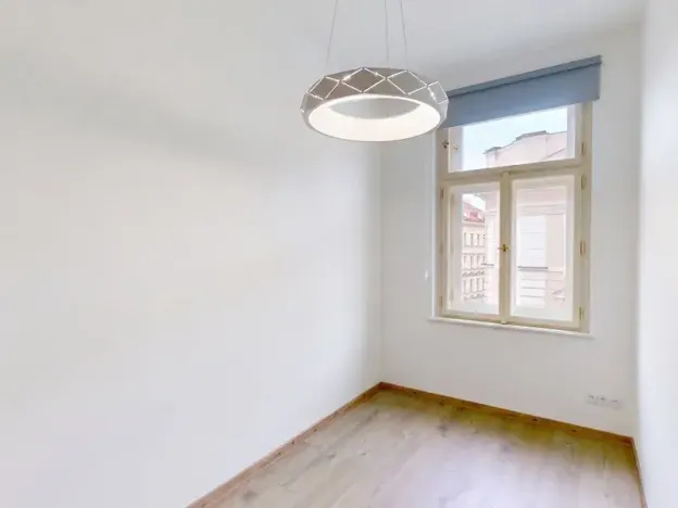 Pronájem bytu 3+kk, Praha - Smíchov, Zborovská, 66 m2