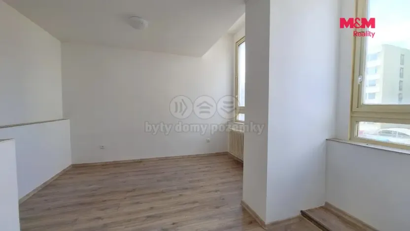 Pronájem bytu 2+kk, Trutnov - Střední Předměstí, Horská, 47 m2