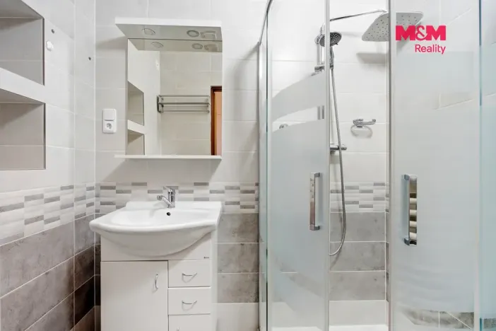 Prodej rodinného domu, Jílové u Držkova, 180 m2