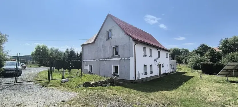 Pronájem vícegeneračního domu, Cheb, 284 m2