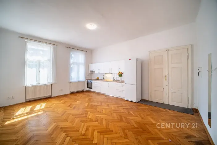 Prodej kanceláře, České Budějovice - České Budějovice 3, Pražská tř., 200 m2