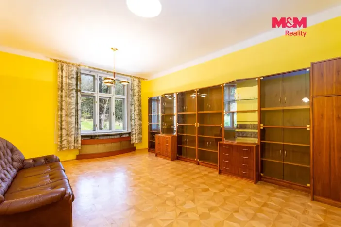 Prodej atypického bytu, Orlová - Město, Fr. Palackého, 140 m2