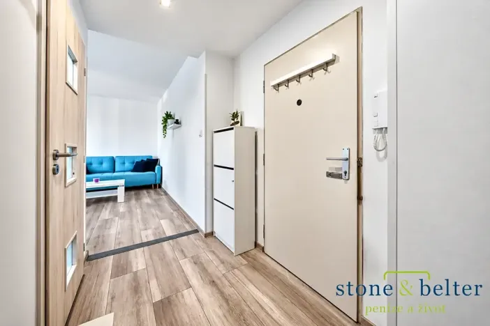 Pronájem bytu 2+kk, Znojmo, Pražská sídl., 53 m2