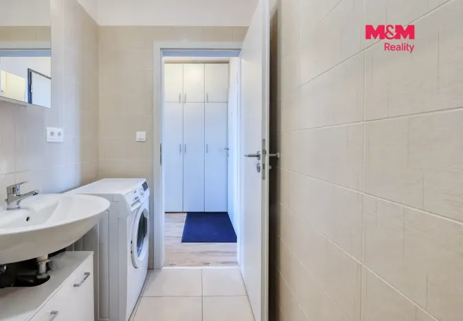 Pronájem bytu 2+kk, Plzeň, U Tržiště, 70 m2