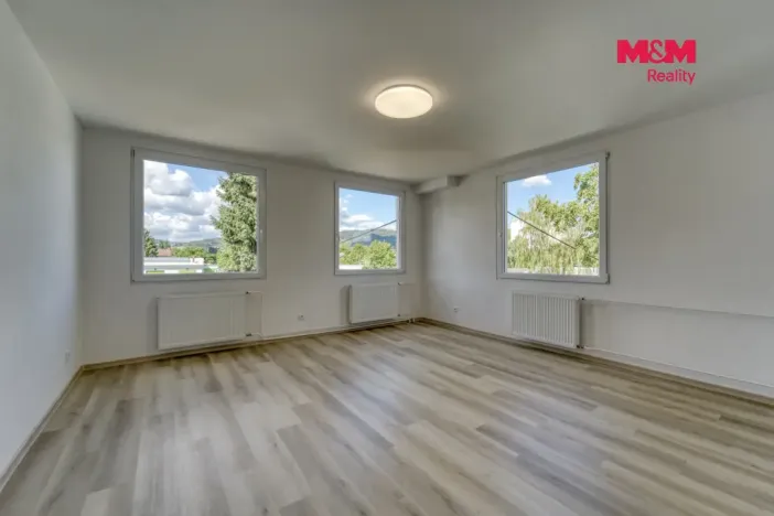 Pronájem bytu 2+kk, Sušice, V Drahelinkách, 53 m2