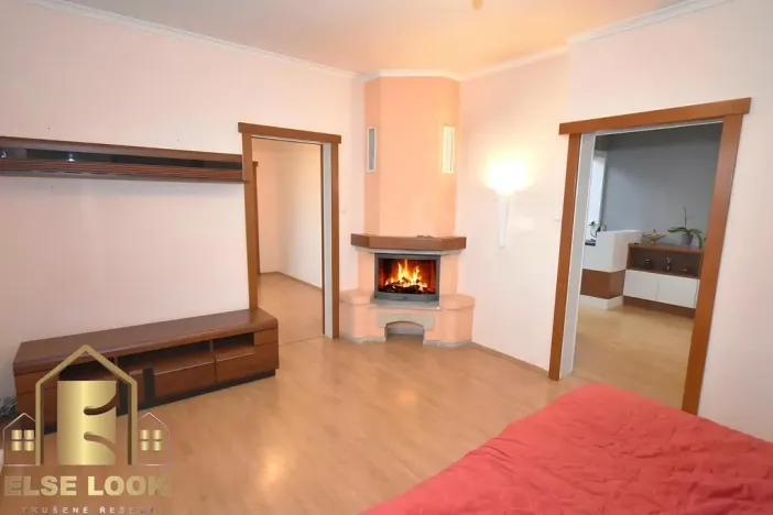 Pronájem bytu 3+kk, Kramolna, 76 m2