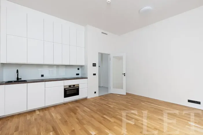 Pronájem bytu 1+kk, Praha - Smíchov, Grafická, 30 m2